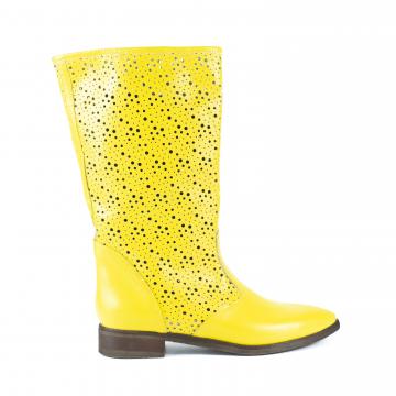 cizme de vara, cizme perforate, cizme primavara, cizme piele naturala, incaltaminte piele naturala dama, cizme perforate galbene, cizme vara galben,